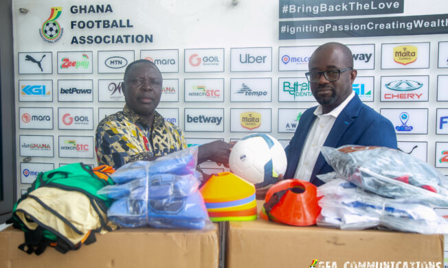 RFAs receive jerseys & equipment for KGL U-17 Inter- Regional Colts Championship